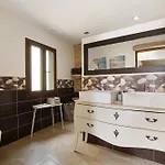 Teberite Landhaus *